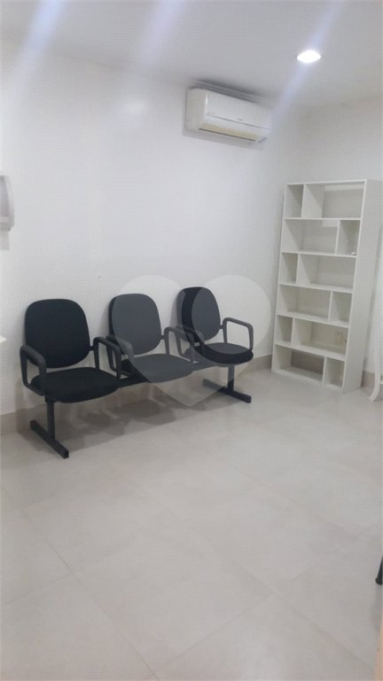 Salão Comercial à venda ou para alugar em Vila Vitória, Mogi das Cruzes, SP
