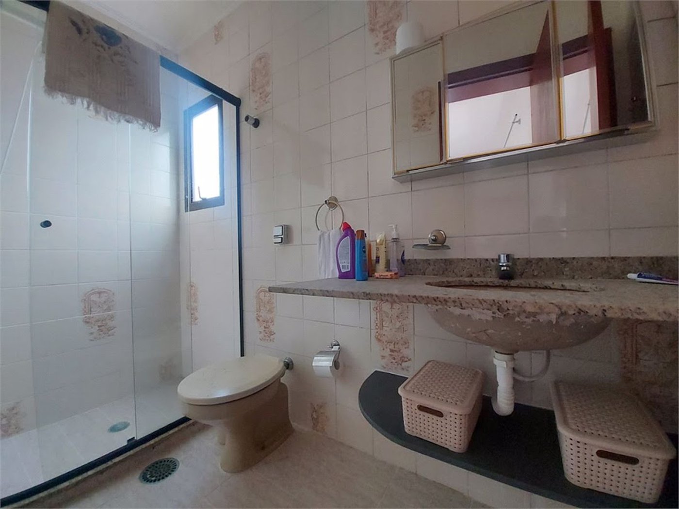 Apartamento Residencial à venda, Enseada, Guarujá - AP0900.