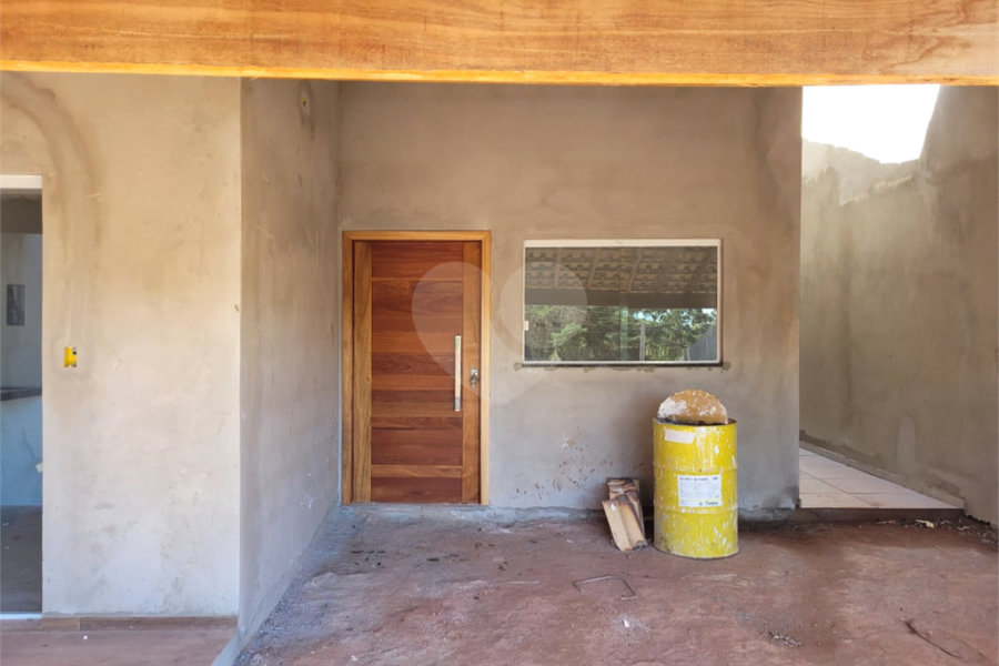 Casa à venda com 3 quartos, sendo 1 suíte, no condomínio Vale dos Gansos, Mairiporã - SP