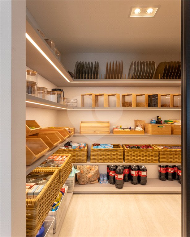 Apartamento à venda com 3 suítes em Jardim Morumbi, São Paulo, SP