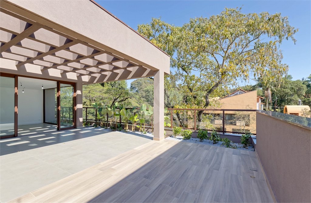 Casa à venda com 4 suítes no condomínio Casa Flora Badra, São Paulo - SP