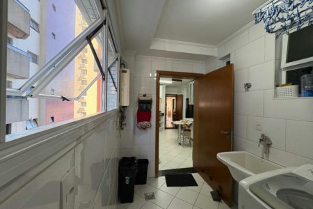 Apartamento com 3 dormitórios à venda, 162 m² por R$ 1.550.000,00 - Pompéia - Santos/SP