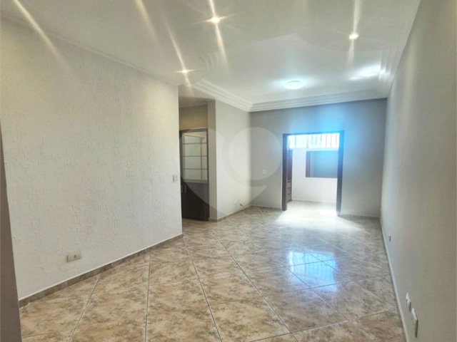 Apartamento à venda com 1 quarto em Vila Mazzei, São Paulo, SP