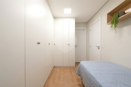 Apartamento à venda com 3 suítes em Santa Teresinha, São Paulo, SP