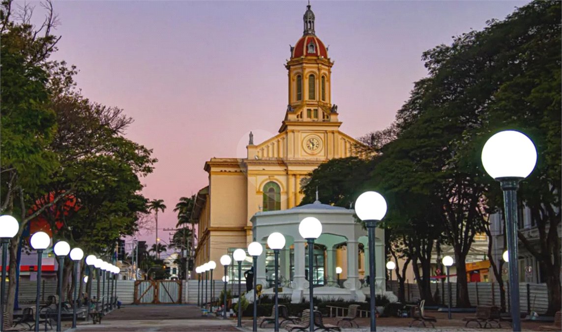 Apartamento para alugar com 2 quartos, sendo 1 suíte, em Nossa Senhora Aparecida, Itu, SP