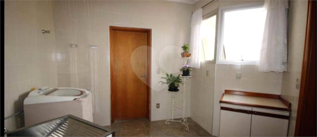 Apartamento à venda ou para alugar com 3 quartos, sendo 1 suíte, no Centro, Araraquara, SP