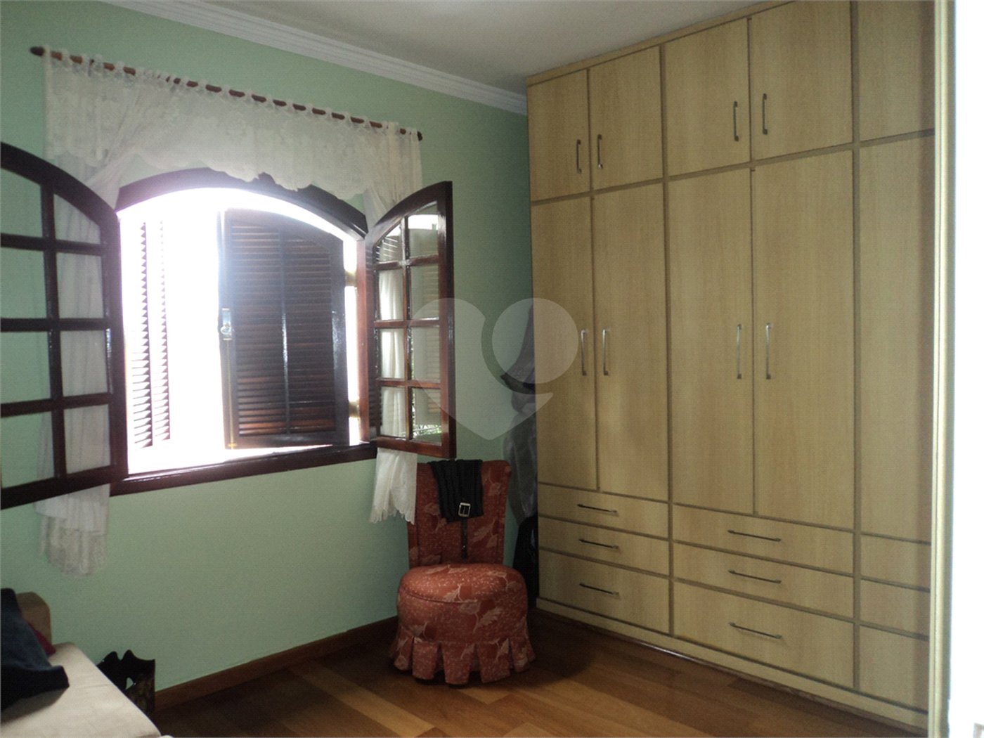 Sobrado à venda com 3 quartos, sendo 1 suíte, em Jaguaré, São Paulo, SP