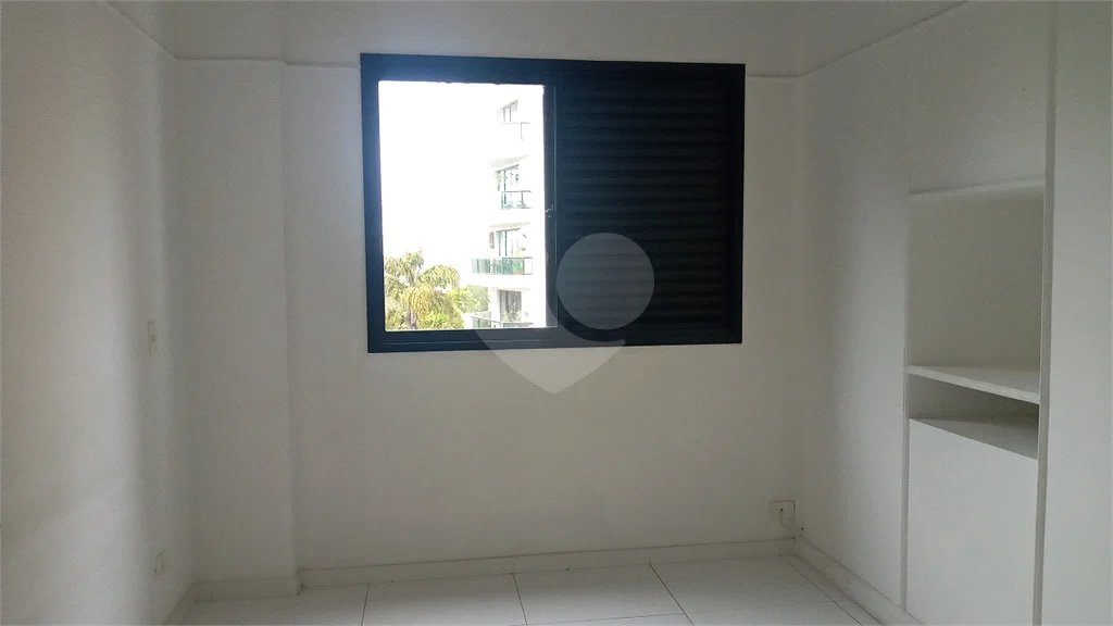 Apartamento à venda ou para alugar com 4 quartos, sendo 2 suítes,  em Vila Sônia, São Paulo, SP