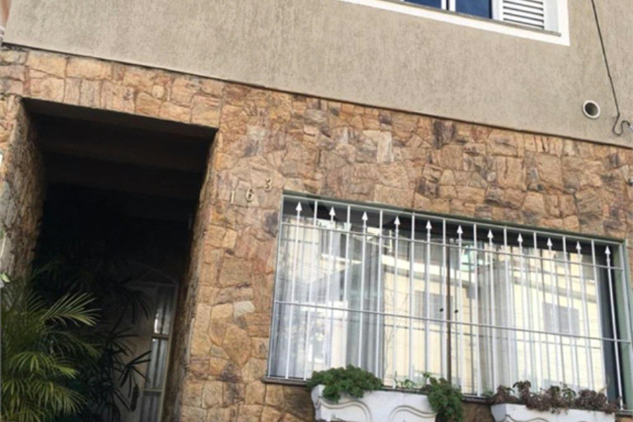 Sobrado à venda com 3 quartos, sendo 1 suíte, em Tremembé, São Paulo, SP