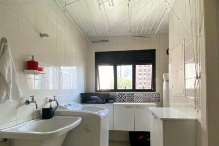 Apartamento à venda com 3 suítes em Vila Suzana, São Paulo, SP