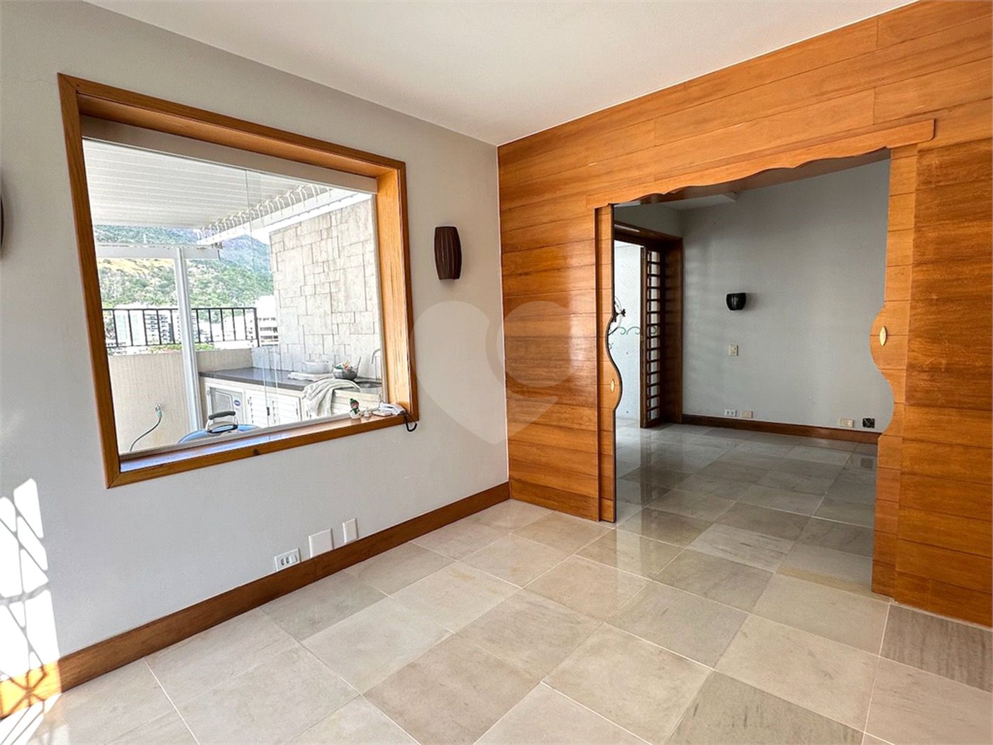 Cobertura à venda com 4 quartos, sendo 2 suítes,  em Tijuca, Rio de Janeiro, RJ