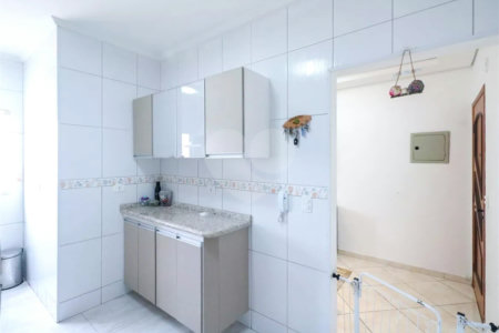 Cobertura à venda com 3 quartos, sendo 1 suíte,  em Santa Maria, Santo André, SP