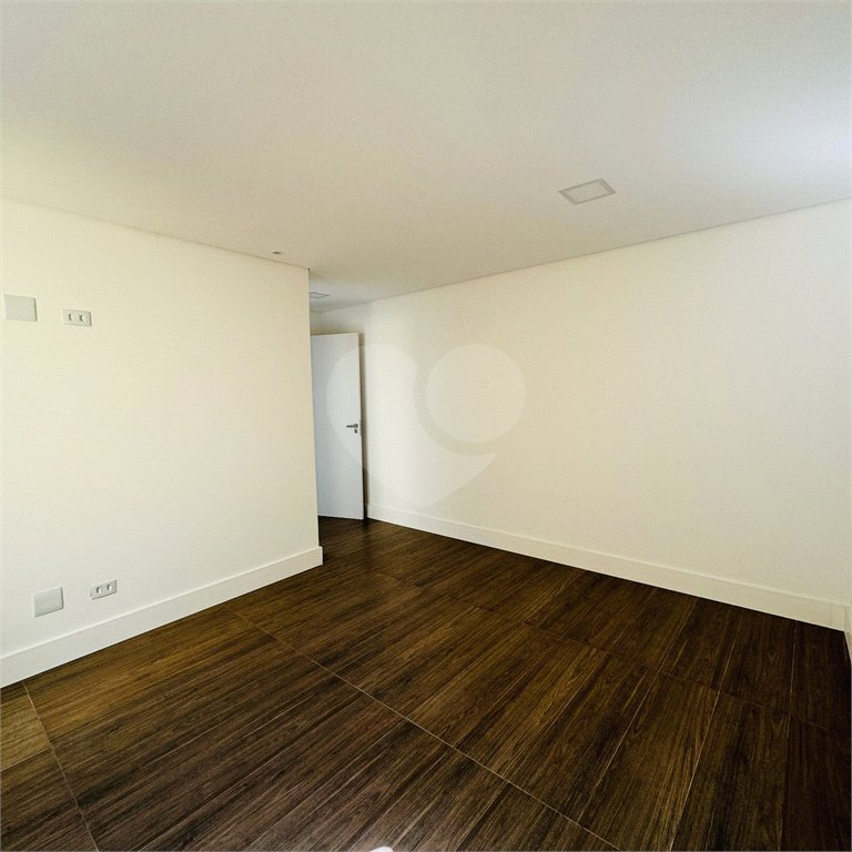 Apartamento à venda com 3 suítes em Baeta Neves, São Bernardo do Campo, SP