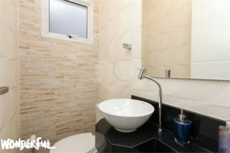 Casa à venda com 3 quartos, sendo 1 suíte, no condomínio Casa Térrea, São Paulo - SP
