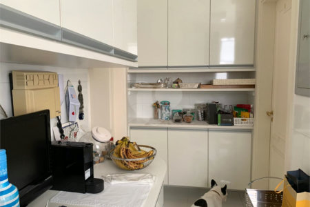 Apartamento à venda com 3 quartos, sendo 1 suíte, em Itaim Bibi, São Paulo, SP
