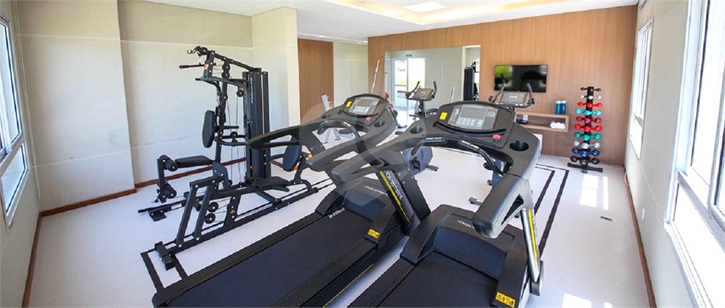 Apartamento à venda com 3 quartos, sendo 1 suíte,  em Vila Suissa, Mogi das Cruzes, SP