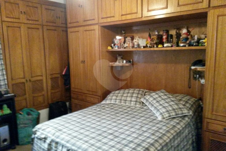 Casa à venda com 3 quartos, sendo 1 suíte, em Santana, São Paulo, SP