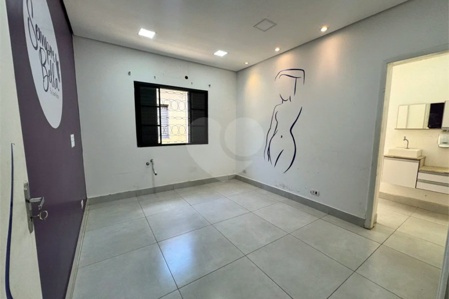 Imóvel Comercial para Venda e Locação no bairro Alto.