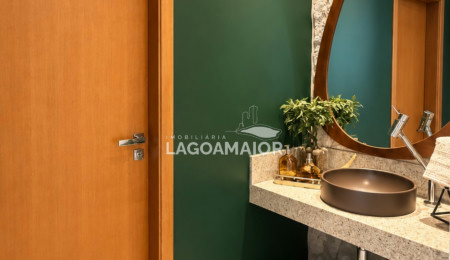 Casa à venda com 4 quartos, sendo 3 suítes,  no condomínio Portal das Àguas, Três Lagoas - MS