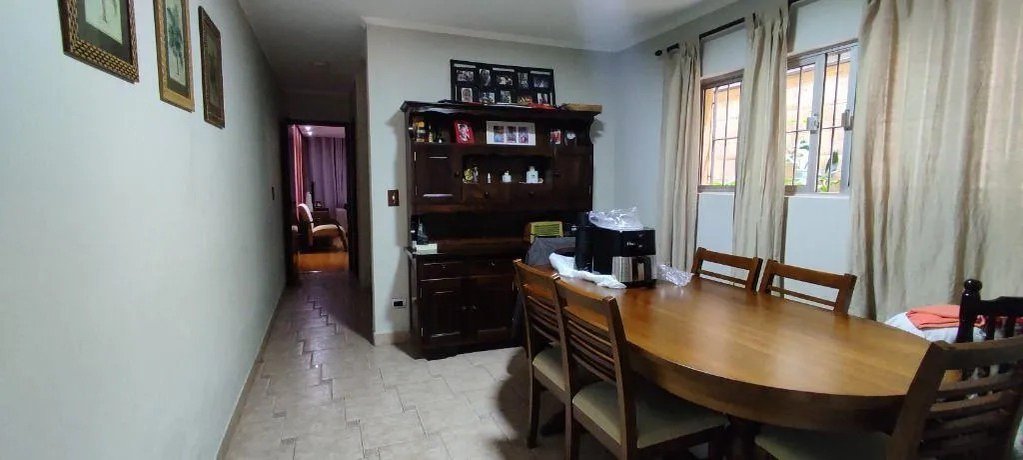 Sobrado à venda com 3 quartos, sendo 1 suíte, em Vila Indiana, São Paulo, SP