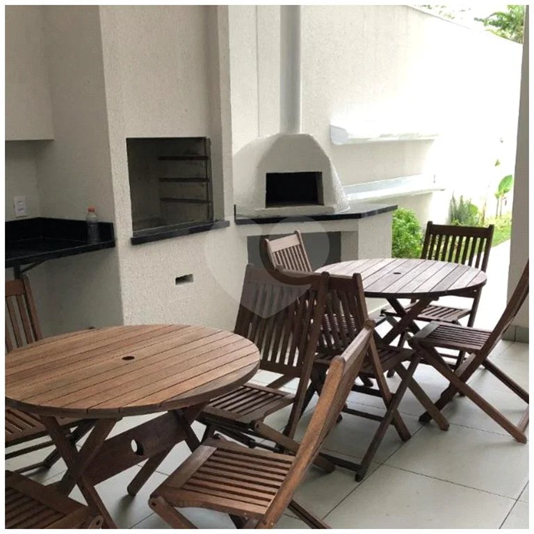 Apartamento à venda na Frei Caneca, 28 m², 1 quarto