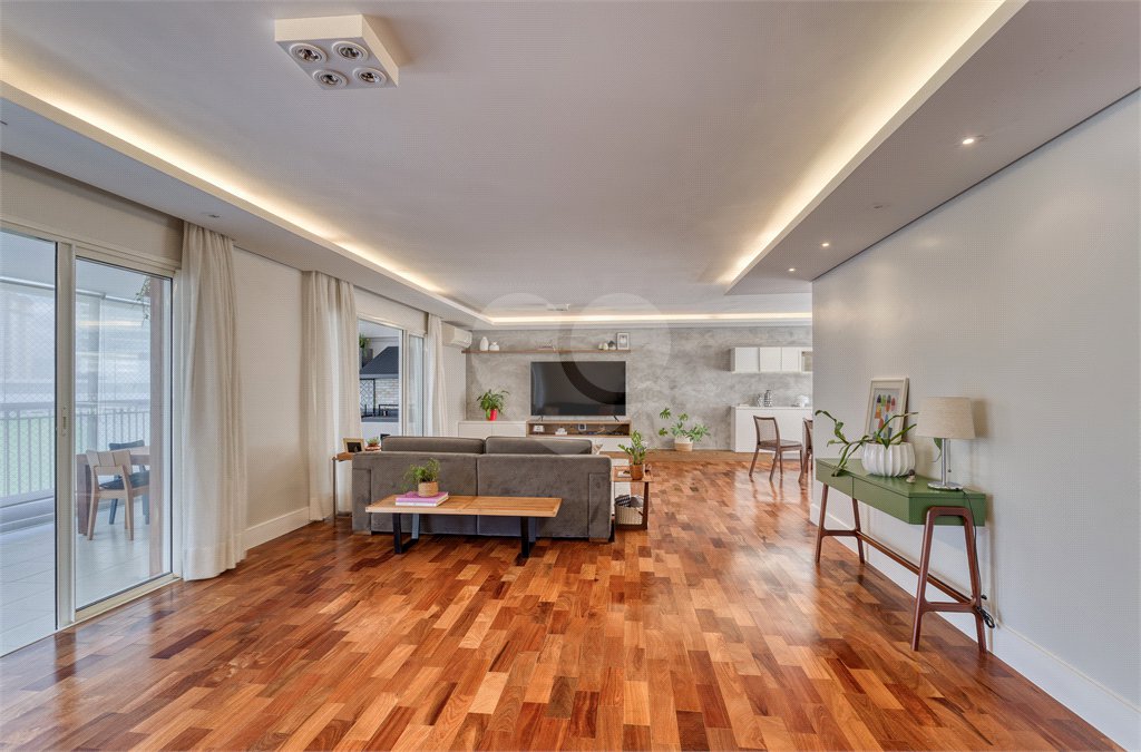 Apartamento à venda com 4 suítes em Alto da Boa Vista, São Paulo, SP