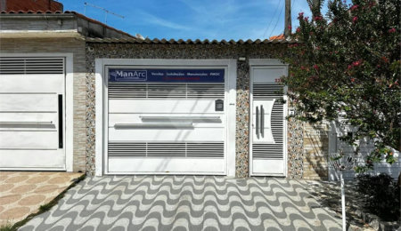 Sobrado à venda com 3 quartos em Jardim Suzanópolis, Suzano, SP