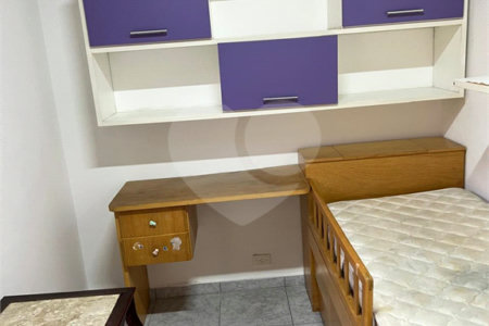 Sobrado à venda com 5 quartos, sendo 2 suítes, em Vila Universitária, São Paulo, SP