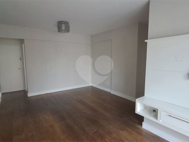 Apartamento para alugar com 3 quartos, sendo 1 suíte,  em Santana, São Paulo, SP