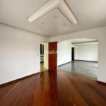 Apartamento à venda ou para alugar com 4 quartos, sendo 3 suítes, no Centro, Atibaia, SP