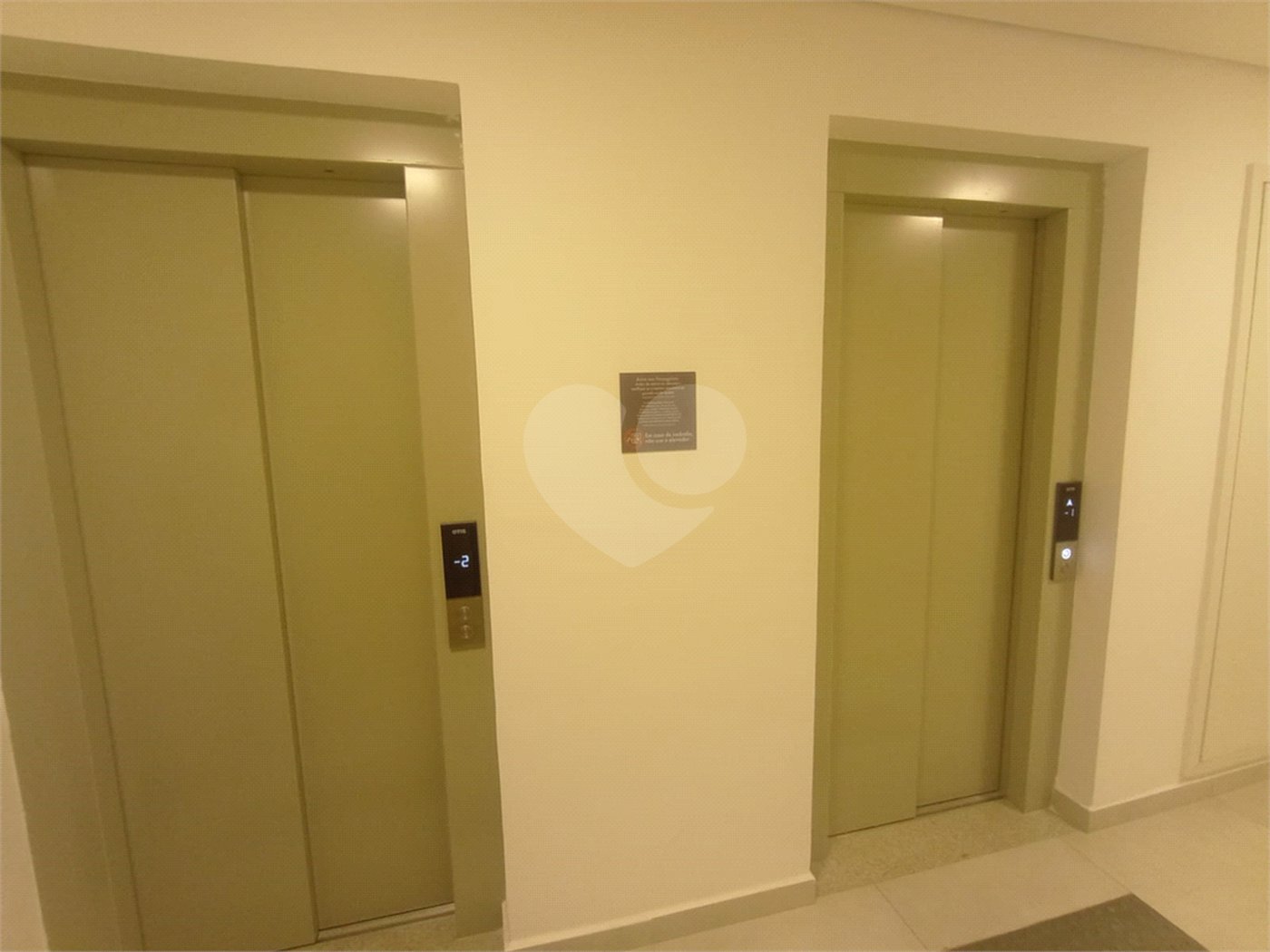 Apartamento à venda com 2 suítes no Centro, Itapetininga, SP