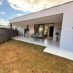 Casa à venda com 3 suítes no condomínio Helena Maria, Sorocaba - SP