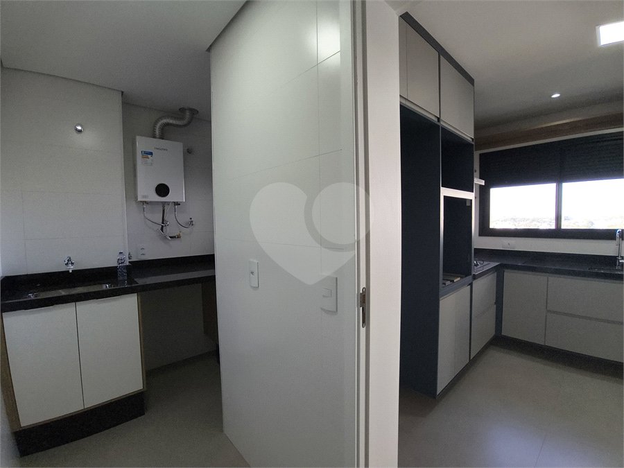 Apartamento à venda com 4 quartos, sendo 2 suítes,  em Além Ponte, Sorocaba, SP