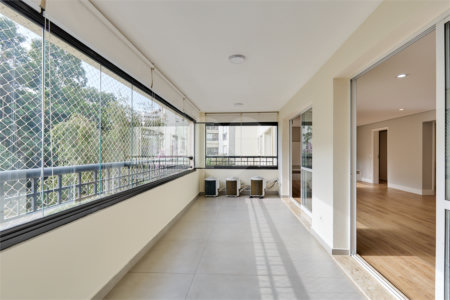 Apartamento à venda com 4 quartos, sendo 3 suítes, em Granja Julieta, São Paulo, SP