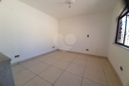 Sobrado à venda com 3 quartos, sendo 2 suítes, em Vila Gustavo, São Paulo, SP