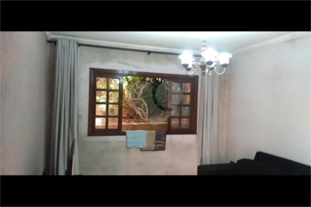 Sobrado à venda com 4 quartos em Vila Santa Edwiges, São Paulo, SP