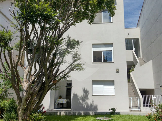 Sobrado à venda com 3 quartos, sendo 2 suítes,  em Tremembé, São Paulo, SP