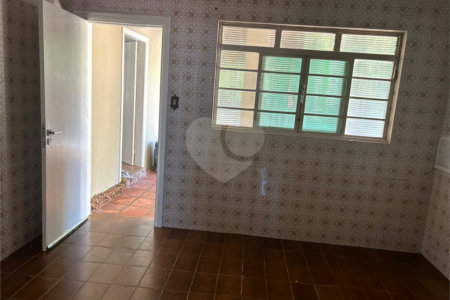 Casa para alugar com 6 quartos, sendo 3 suítes, no Centro, São Manuel, SP
