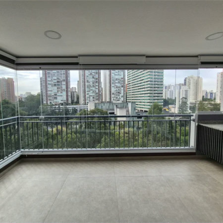 Apartamento à venda com 4 quartos, sendo 2 suítes,  em Jardim Vazani, São Paulo, SP