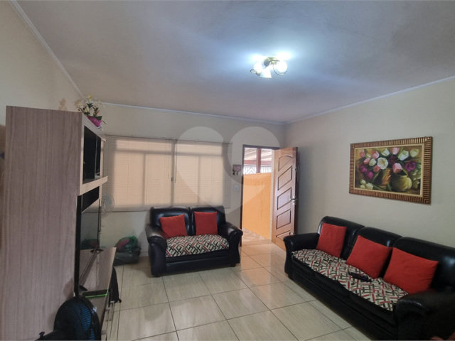 Sobrado à venda com 3 quartos, sendo 1 suíte,  em Água Fria, São Paulo, SP
