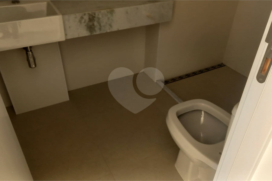Apartamento à venda com 3 suítes em Santana, São Paulo, SP