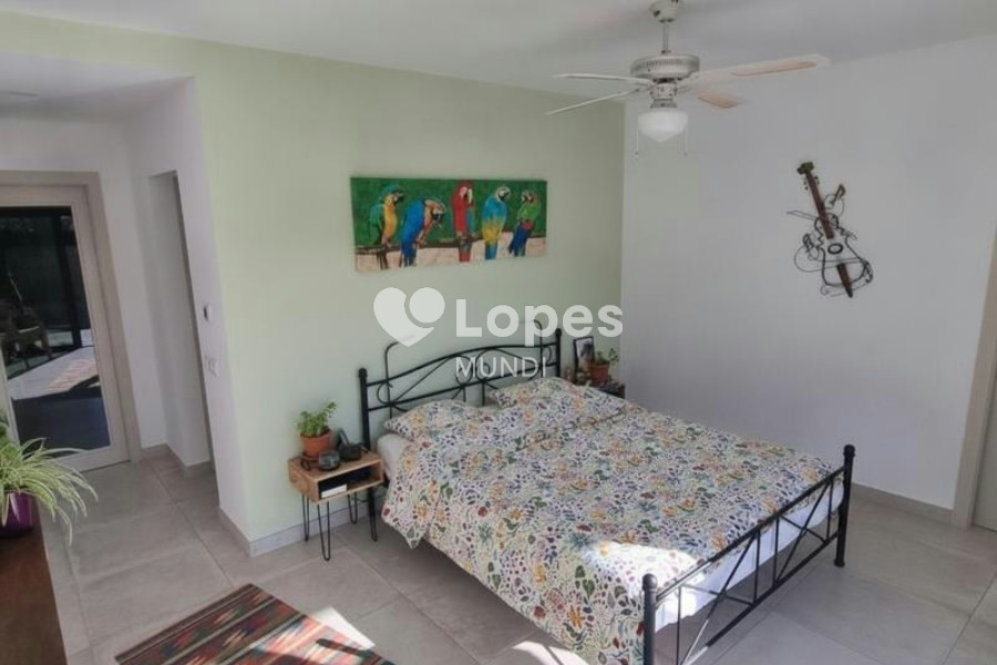 Casa com 3 quartos à venda em Mexilhoeira Grande, Portimão, Portugal – Piscina