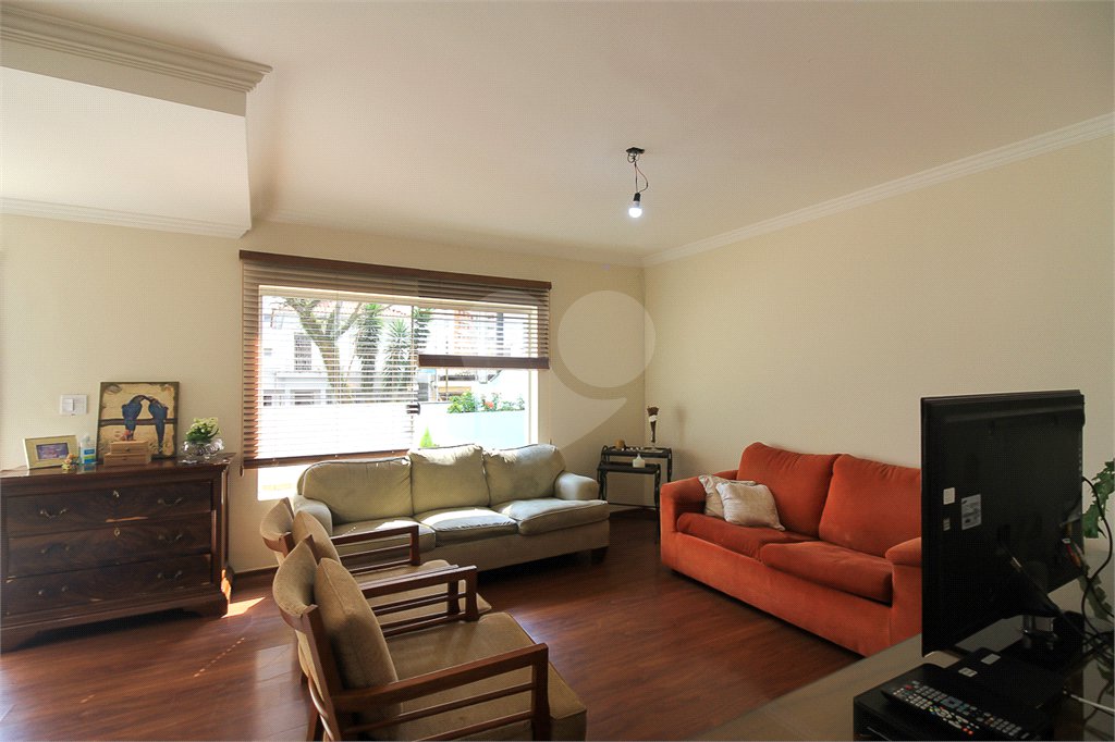 Casa à venda com 3 quartos, sendo 1 suíte,  em Santana, São Paulo, SP