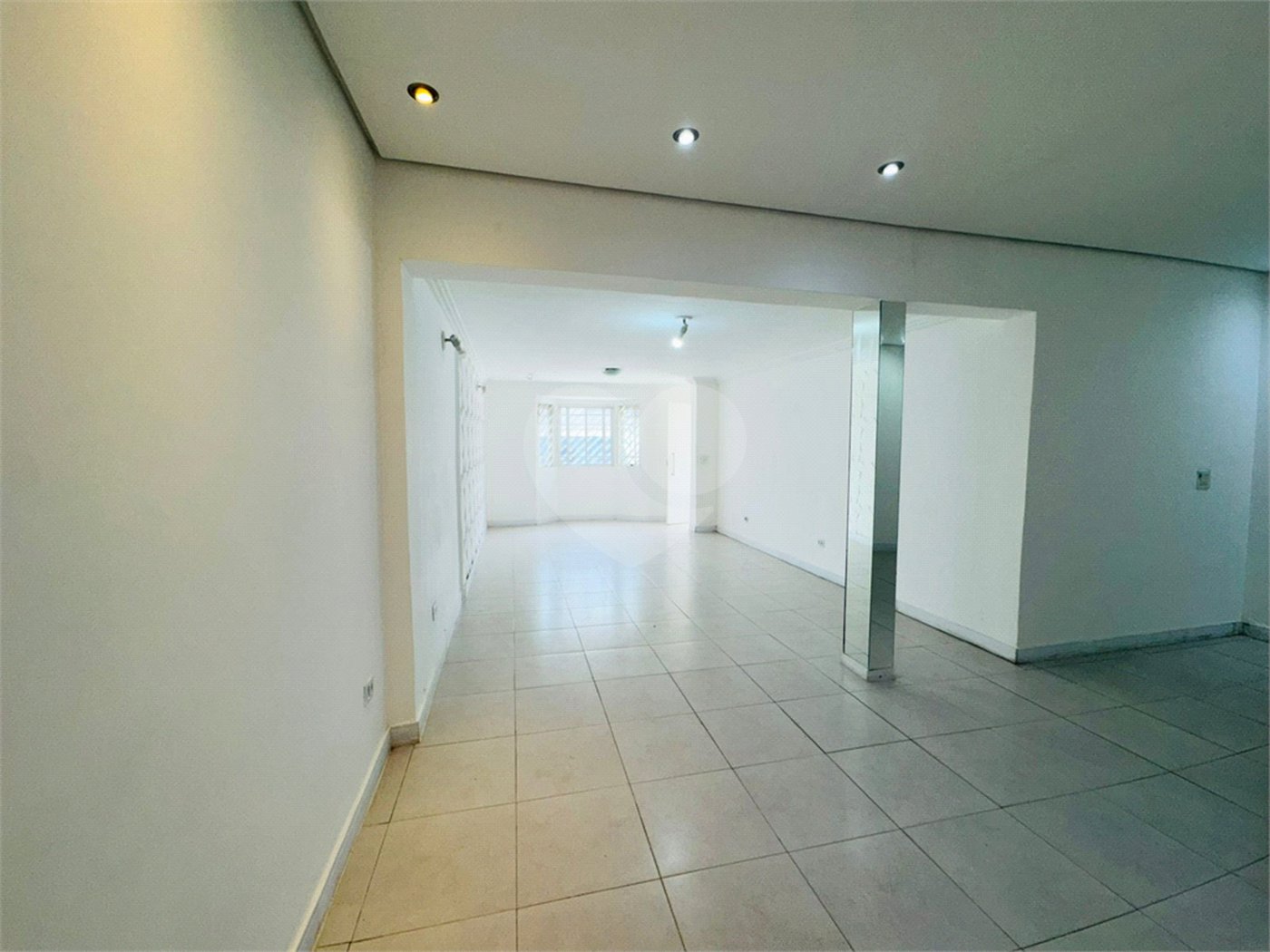 Casa à venda com 3 quartos, sendo 1 suíte, em Vila Galvão, Guarulhos, SP