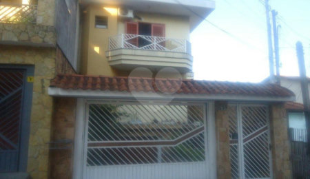Casa em condomínio à venda com 3 suítes em Vila Gustavo, São Paulo, SP