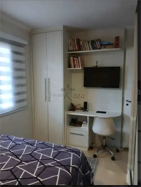 Casa de Vila à venda com 2 suítes no condomínio Parque Ipê Vermelho, Sorocaba - SP