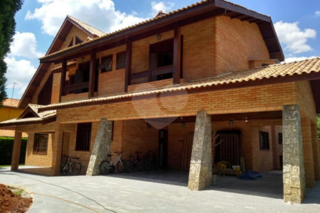 Casa à venda com 6 suítes no condomínio Lago Azul Residencial e Golfe, Araçoiaba da Serra - SP