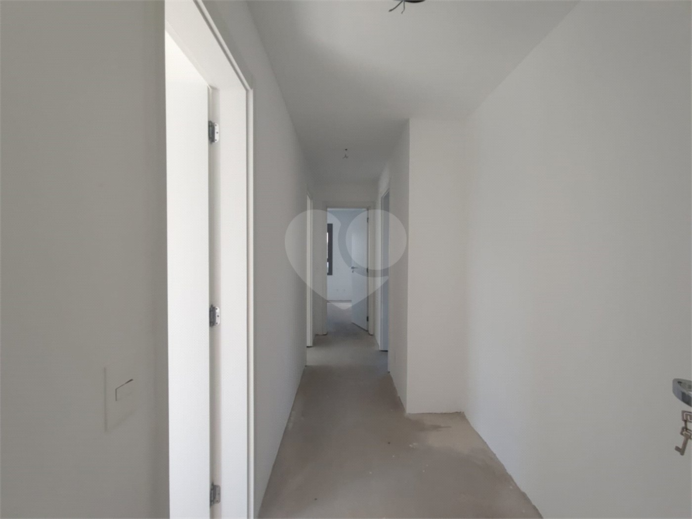 Apartamento à venda com 4 suítes em Jardim Leonor, São Paulo, SP