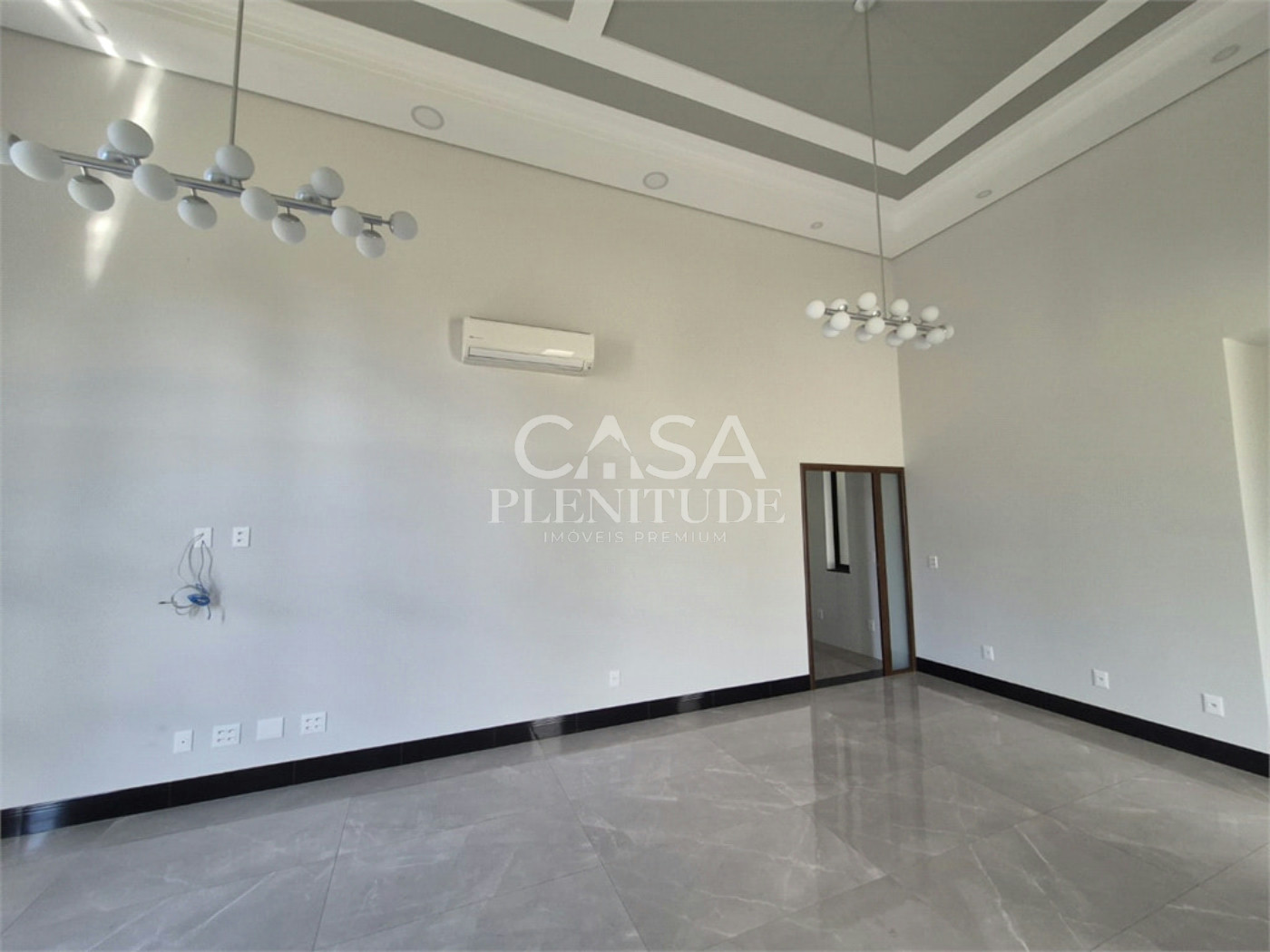 Casa em condomínio à venda ou para alugar com 2 suítes em Alphaville Nova Esplanada 3, Votorantim, SP