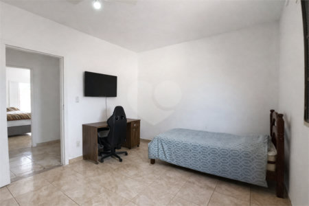 Casa à venda com 2 quartos, sendo 1 suíte, em Jardim Abaeté, Sorocaba, SP